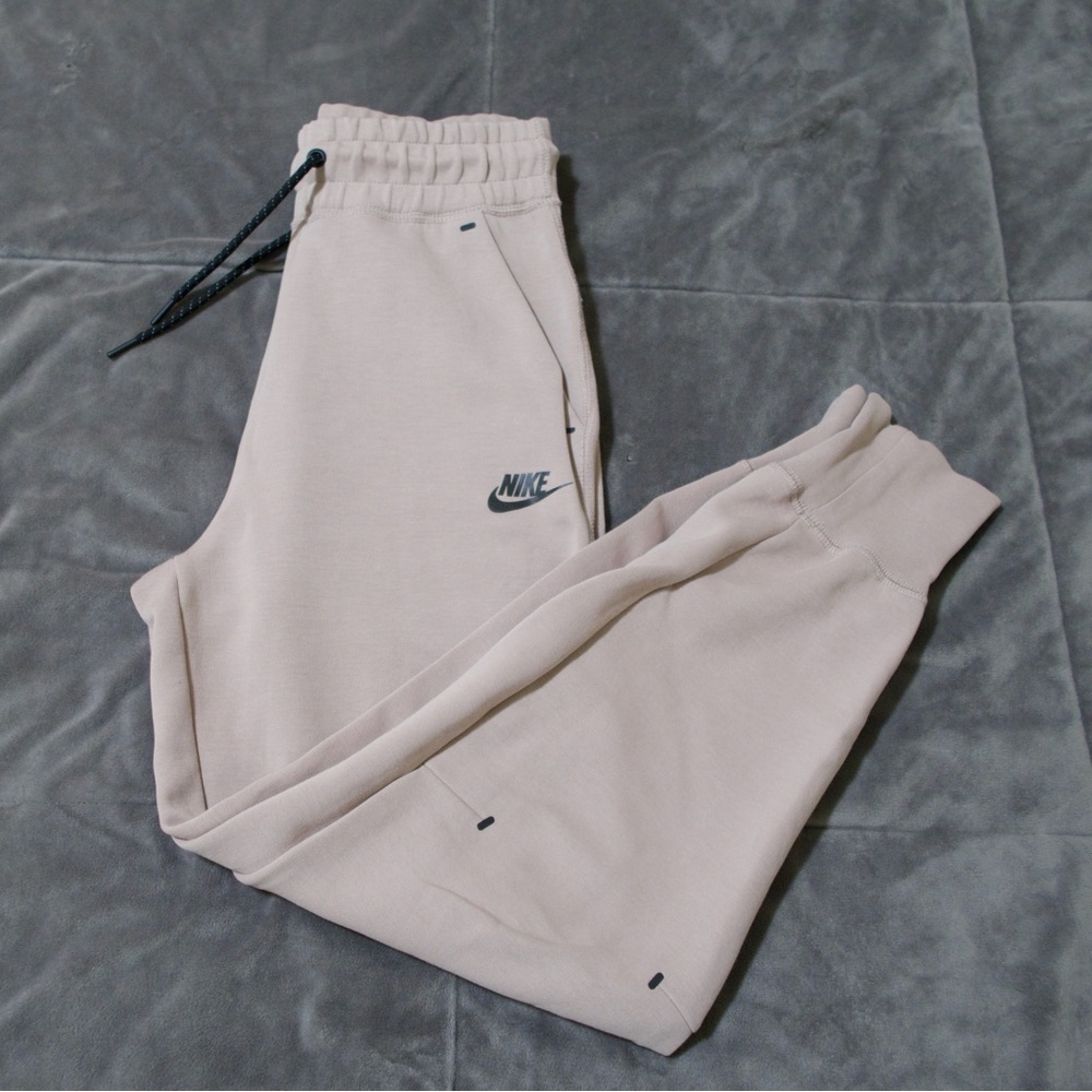 Nike tech fleece jogger